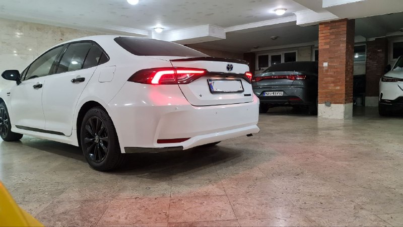 جک صندوق برقی (Power Tailgate) کرولا کراس - تصویر 4